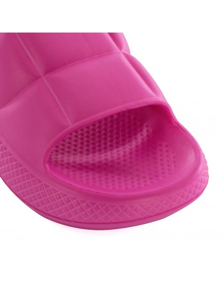 Chancla bubble gum softee