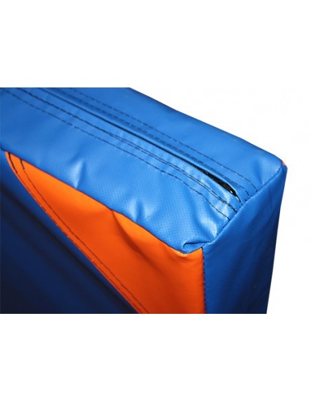 Colchoneta reforzada 200x100x5cm con cantoneras y asas Colchoneta reforzada 200x100x5cm con cantoneras y asas