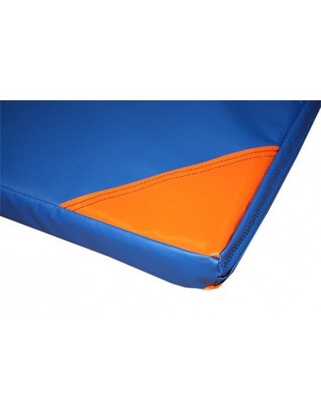 Colchoneta reforzada 200x100x5cm con cantoneras y asas Colchoneta reforzada 200x100x5cm con cantoneras y asas