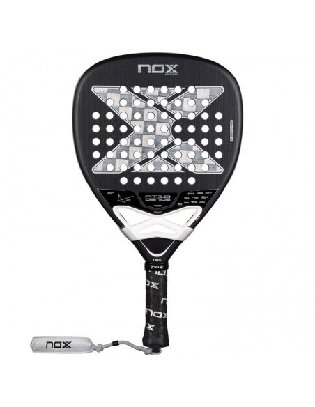Pala de pádel nox at10 luxury genius attack 18k alum by agustin tapia Pala de pádel nox at10 luxury genius attack 18k alum by agustin tapia