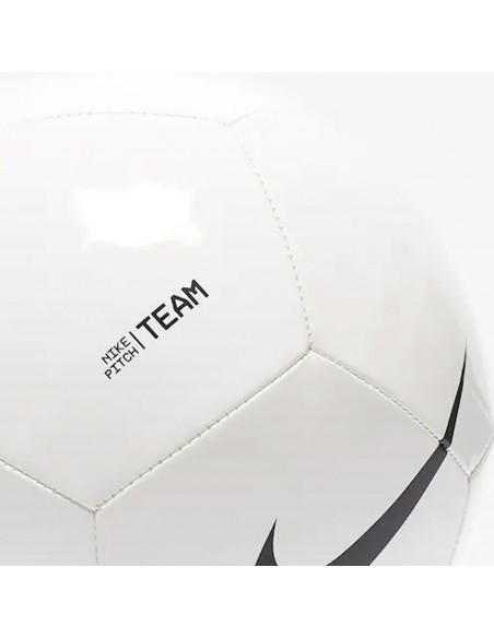 Balón de fútbol nike pitch team blanco