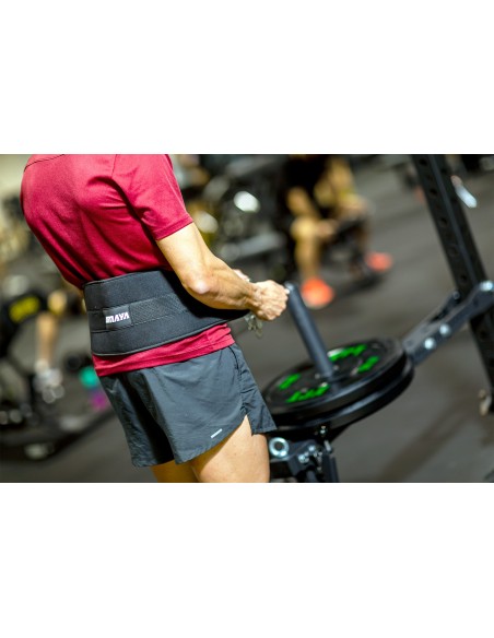 BELT SQUAT STATION