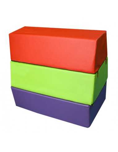 Plinton desmontable piramidal de espuma -tres piezas- 100x60x90cm